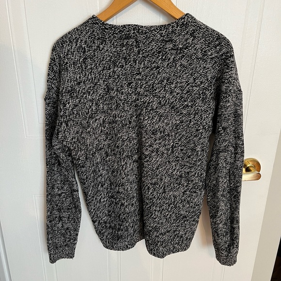 Knit sweater - Picture 2 of 7